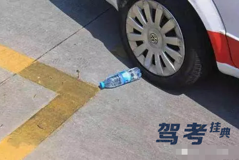 科目二倒车入库总是挂 科目二倒车入库总是挂